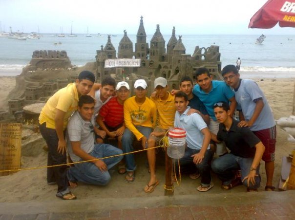 8835_1208690573011_1101092635_30644558_3555356_n