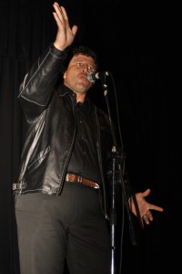 Oscar Mendoza en los Lunes Culturales, el 3 de Mayo de 2010.