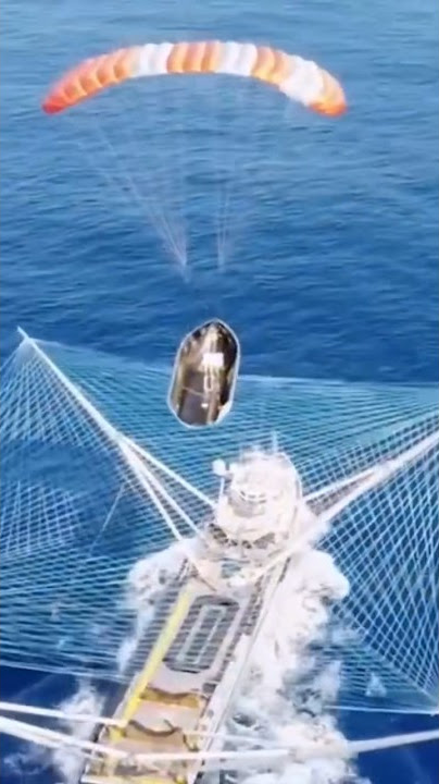 Barco red capsula paracaidas