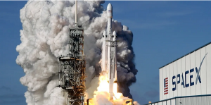 https://www.debate.com.mx/Las-increibles-imagenes-del-lanzamiento-del-cohete-mas-potente-del-mundo-l201802060004.html