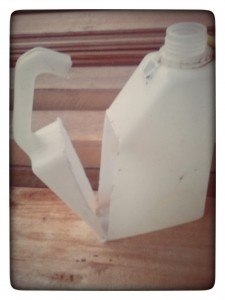 Cortamos siguiendo las líneas punteadas.