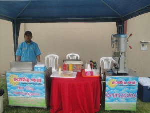 Carretas de hot-dog y de granizados