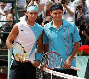 roger-federer-y-rafael-nadal-posaron-juntos-antes-del-comienzo-del-partido-roland-garros-2007-1037