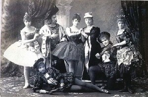 Foto de la premier del ballet de Tchaikovsky La Bella Durmiente (1890).