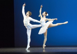 DIE WIENER STAATSOPER - Nurejew-Gala-2012---Grand-Pas-Classique (1)