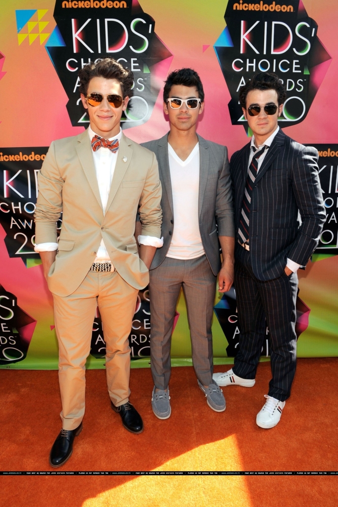 Jonas Brothers - kids choice awards 2010