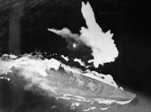 Battleship_Yamato_under_air_attack_April_1945