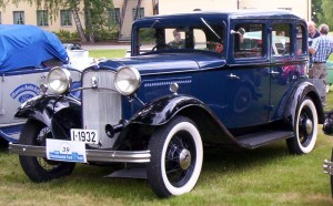 1932_Ford_model_B_160_Standard_Fordor_Sedan