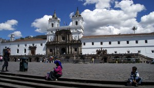 800px-iglesia_de_san_francisco_quito_ecuador