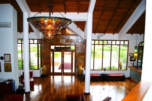 casa-ceibo-bahia-de-caraquez-ecuador-39