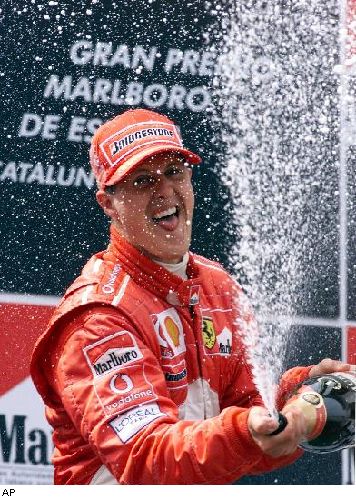 Schumacher celebrando en el podio