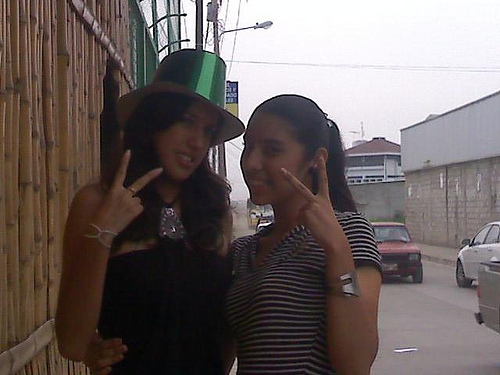 G@By Y iOP